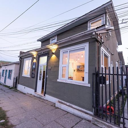 Hostal Boutique Terra Antarctica Punta Arenas Esterno foto