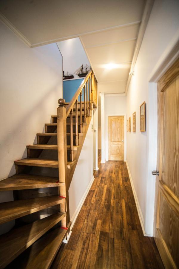 Hostal Boutique Terra Antarctica Punta Arenas Esterno foto